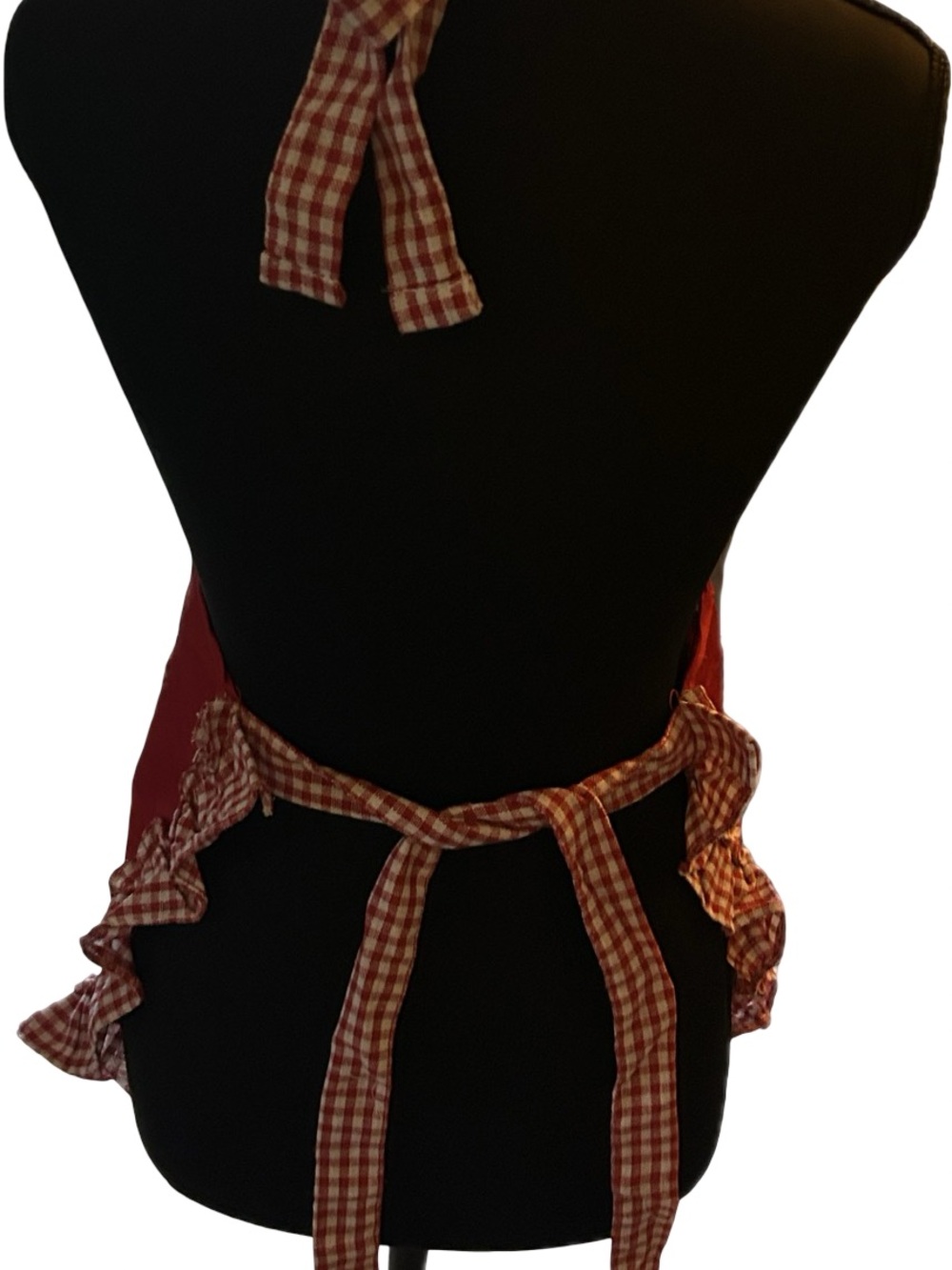 🚨🚨🚨SOLD🚨🚨🚨Rust Red Check Ruffle Kitchen Apron with Pockets - Picture 5 of 6